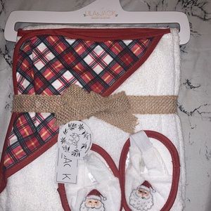 Lila and jack baby hooded towel and booties
